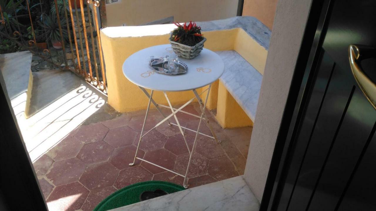 La Stanzetta Viola Hotel Fezzano  Ngoại thất bức ảnh